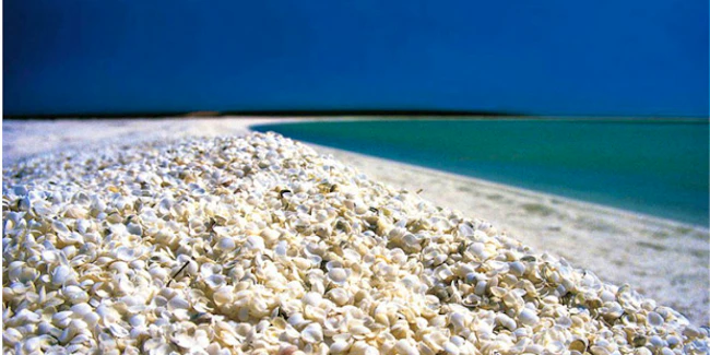 Download Le Spiagge Piu Strane E Belle Del Mondo Desktop Wallpaper Free Get Wallpaper Le Spiagge Piu Strane E Belle Del Mondo For Android